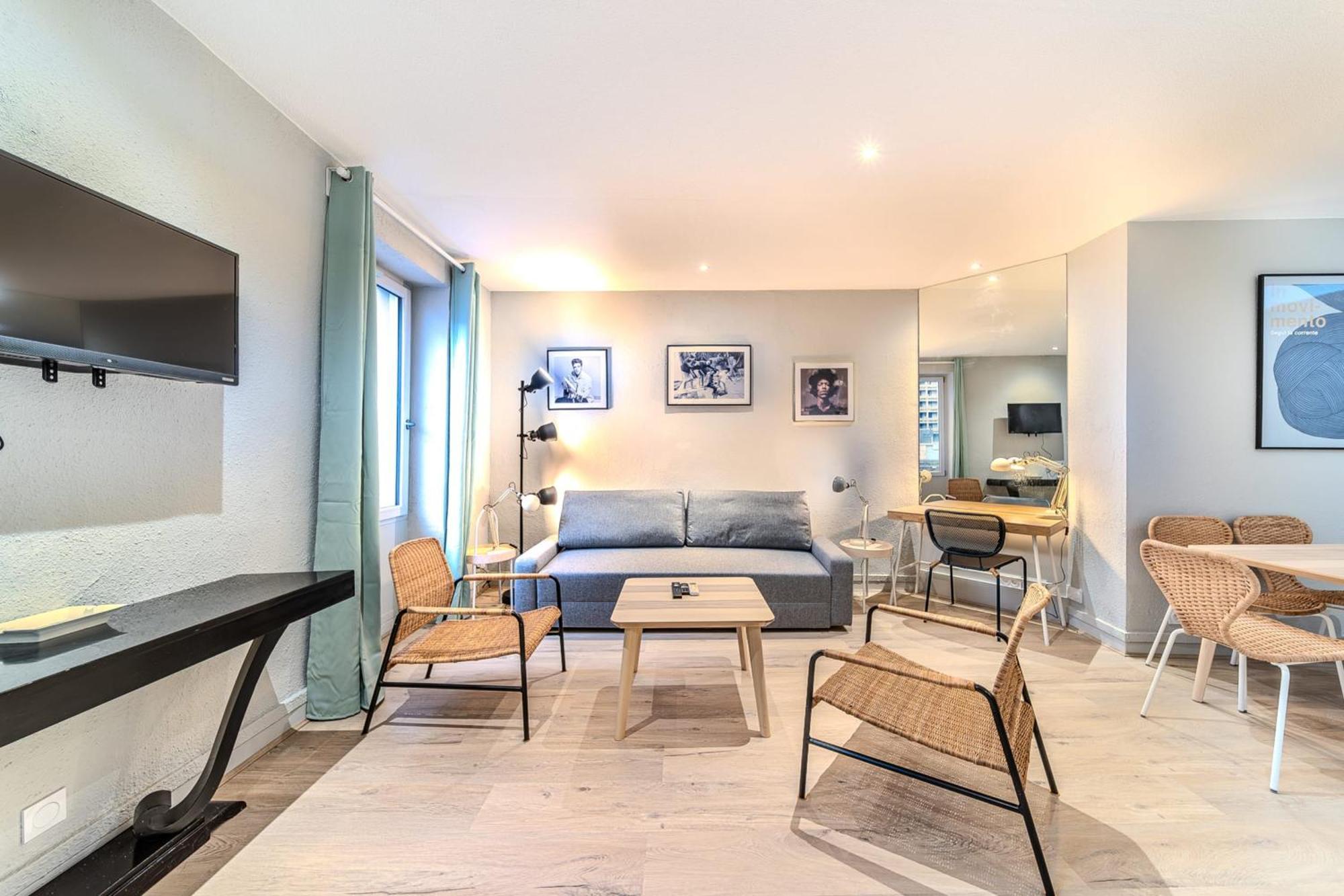 Charming 1-Bedroom Apartment Across From Halles Paul Bocuse & Part-Dieu 里昂 外观 照片